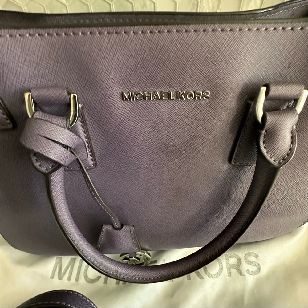 Michael Kors Lavender Saffiano Leather Satchel Bag With Detachable Strap & Dust - Picture 5 of 16